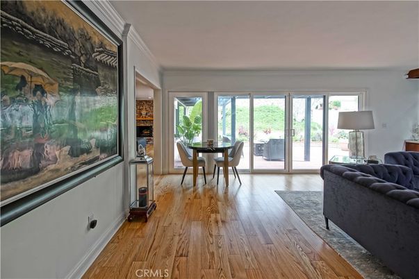 Dining room, Interior, Wood Texture Flooring