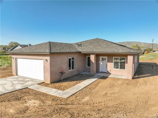 Backyard, Detached Garage, Exterior
