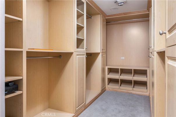 Interior, Walk-in Closets