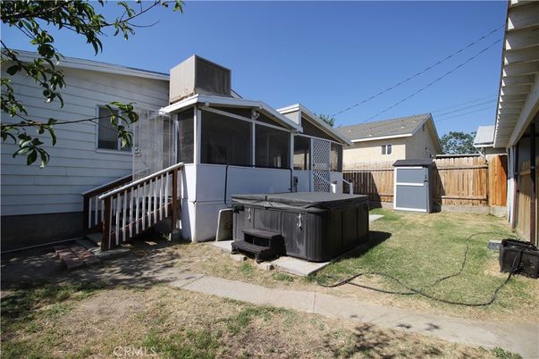 Backyard, Exterior, Hot Tub
