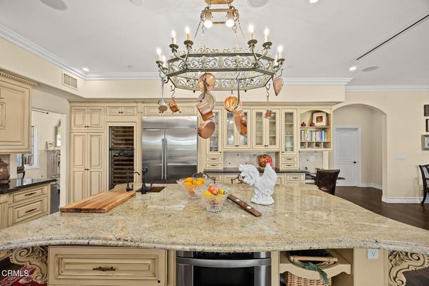 Chandelier, Interior, Kitchen, Recessed Lighting, Stainless Steel Appliances, Wood Texture Flooring