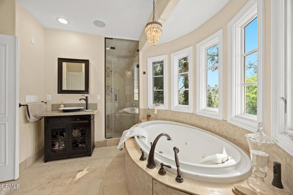 Bathroom, Chandelier, Glass Shower, Interior, Pendant Lights, Recessed Lighting