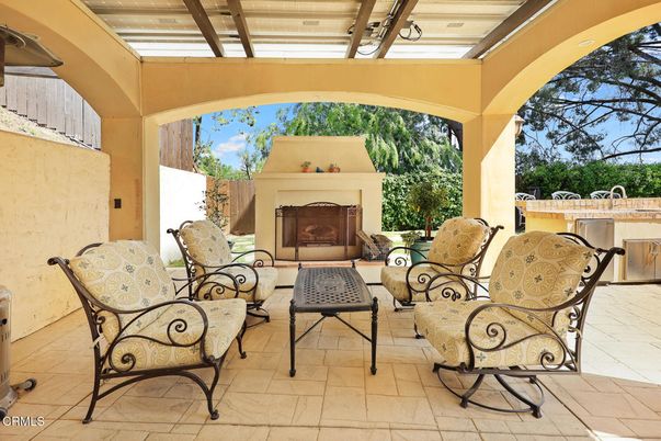 Exterior, Fireplace