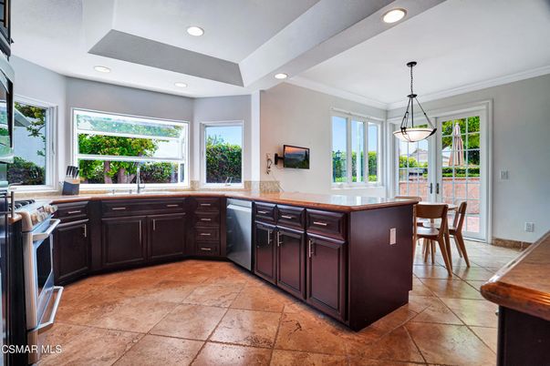 Dining room, Interior, Kitchen, Pendant Lights, Recessed Lighting