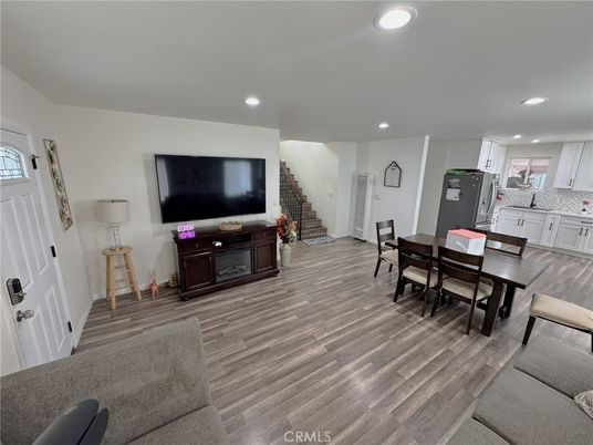 Dining room, Interior, Kitchen, Recessed Lighting, Wood Texture Flooring