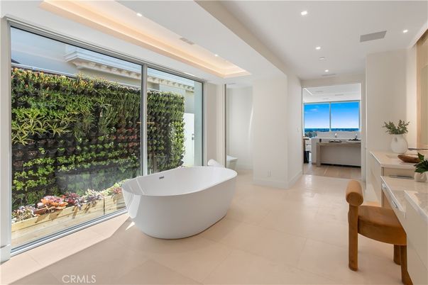 Bathroom, Free Standing Baths, Interior, Recessed Lighting