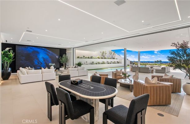 Dining room, Interior, Living room, Recessed Lighting