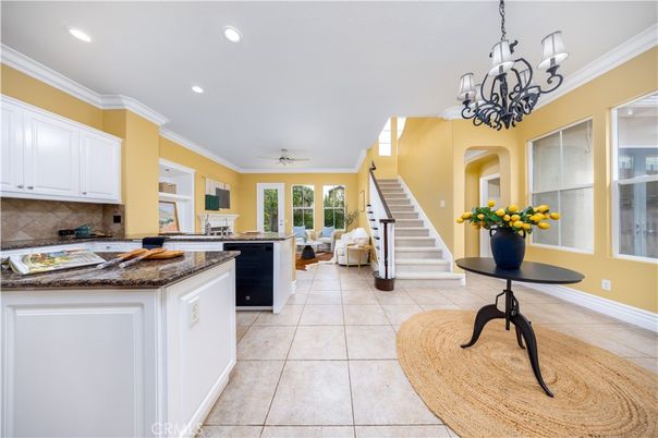 Chandelier, Interior, Kitchen, Living room, Recessed Lighting