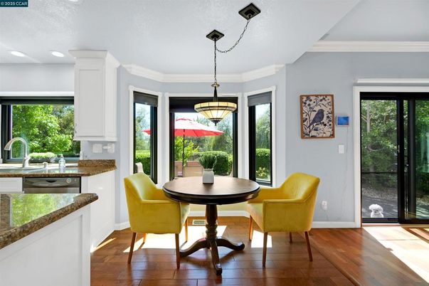 Dining room, Interior, Kitchen, Pendant Lights, Recessed Lighting, Wood Texture Flooring