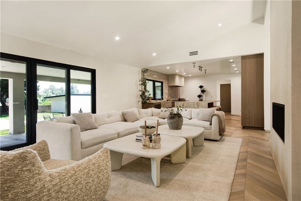Interior, Kitchen, Living room, Recessed Lighting, Wood Texture Flooring
