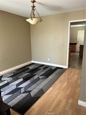 Empty room, Interior, Pendant Lights, Wood Texture Flooring