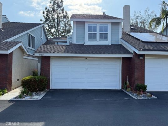 Attached, Exterior, Facade, Brick Facade, Solar Panels, Ranch