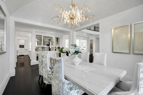 Chandelier, Dining room, Interior