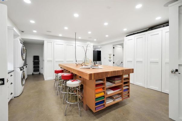 Interior, Recessed Lighting