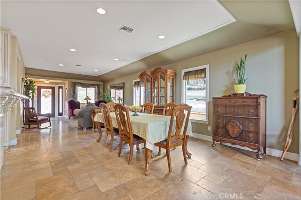 Dining room, Interior, Living room, Recessed Lighting