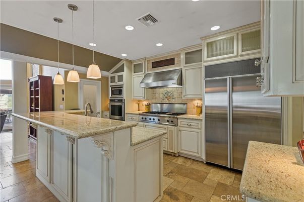 Interior, Kitchen, Pendant Lights, Recessed Lighting, Stainless Steel Appliances
