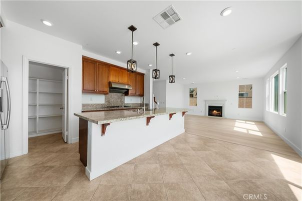 Empty room, Fireplace, Interior, Kitchen, Pendant Lights, Recessed Lighting
