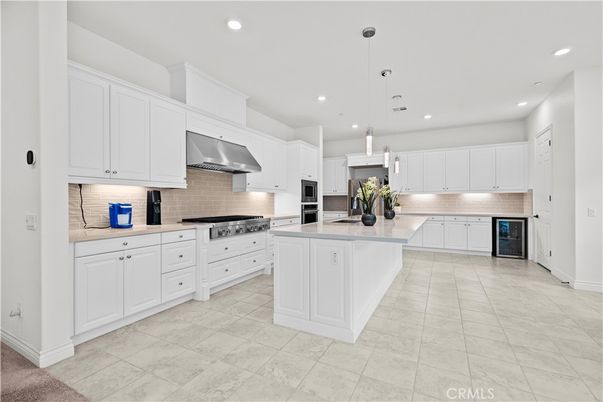 Dining room, Interior, Recessed Lighting