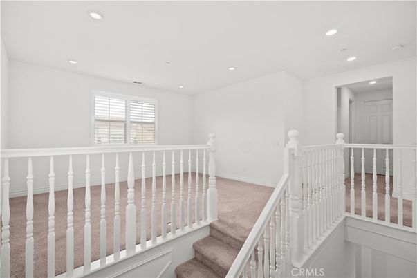 Dining room, Interior, Kitchen, Pendant Lights, Recessed Lighting, Stainless Steel Appliances