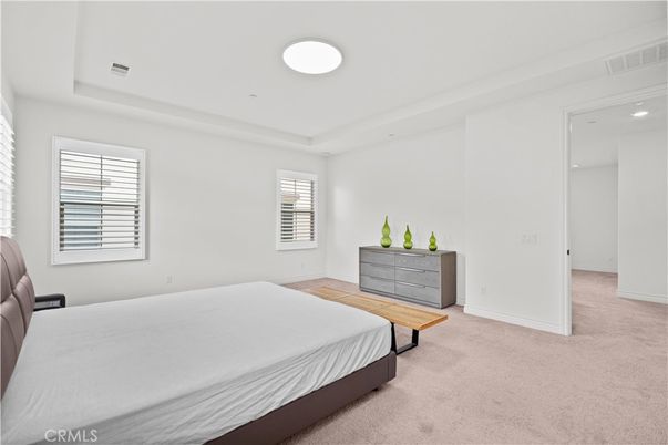 Dining room, Interior, Kitchen, Pendant Lights, Recessed Lighting, Stainless Steel Appliances