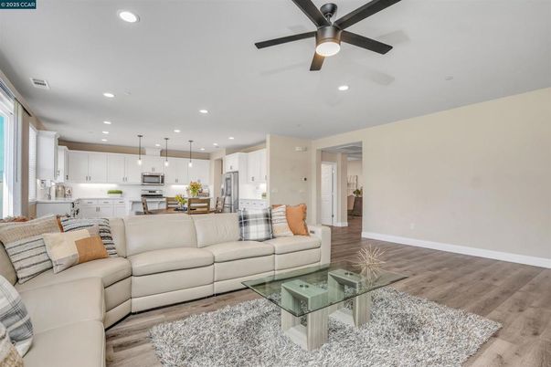 Interior, Kitchen, Living room, Pendant Lights, Recessed Lighting, Stainless Steel Appliances, Wood Texture Flooring