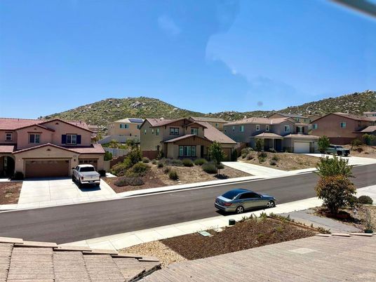 Attached, Exterior, Facade, Mediterranean