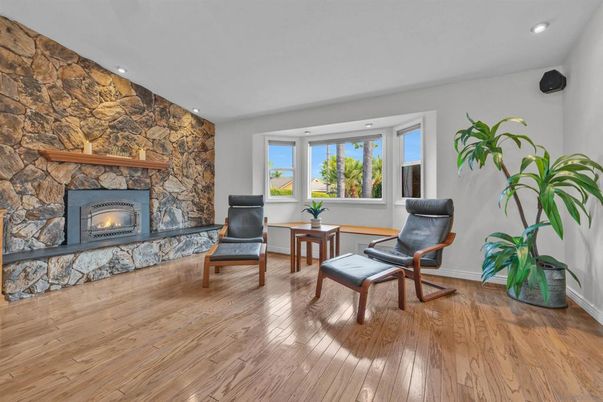 Fireplace, Interior, Recessed Lighting, Stone Walls, Wood Texture Flooring