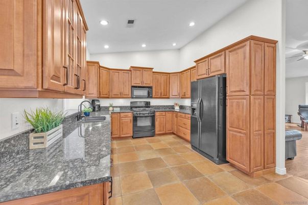 Interior, Kitchen, Recessed Lighting