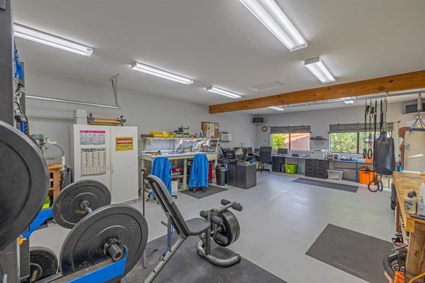 Fitness Equipment, Interior, Wooden Beams