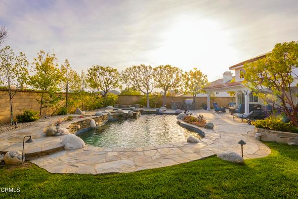 Backyard, Exterior, Pool