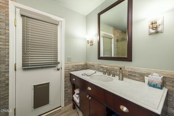 Bathroom, Interior, Wood Texture Flooring