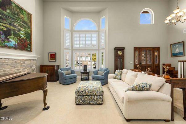Chandelier, Fireplace, Interior, Living room, Piano