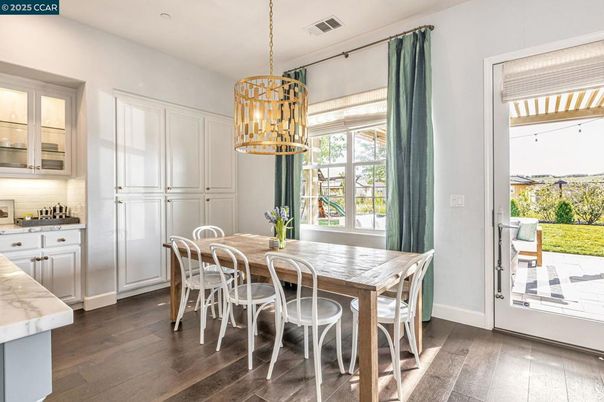 Dining room, Interior, Pendant Lights, Recessed Lighting, Wood Texture Flooring