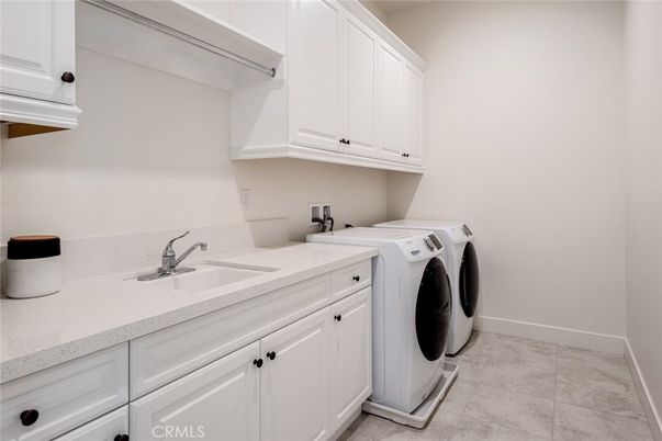 Interior, Washer