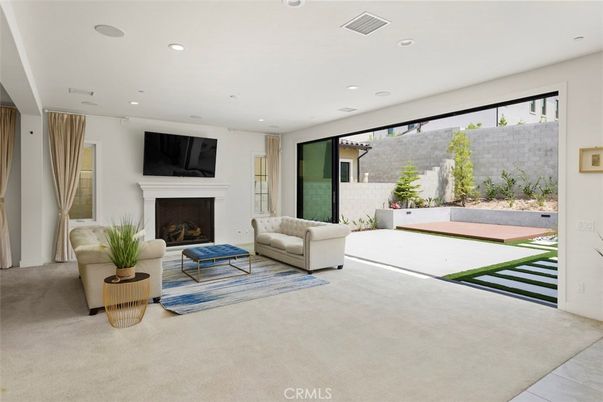 Fireplace, Interior, Living room, Recessed Lighting