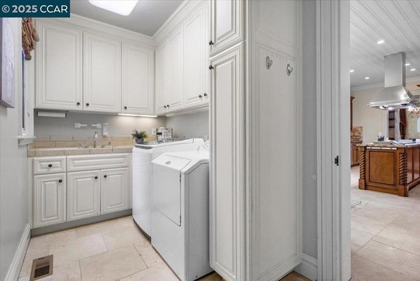 Interior, Recessed Lighting, Washer