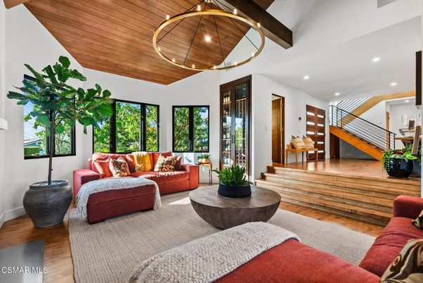Interior, Living room, Pendant Lights, Recessed Lighting, Wooden Ceilings, Wood Texture Flooring