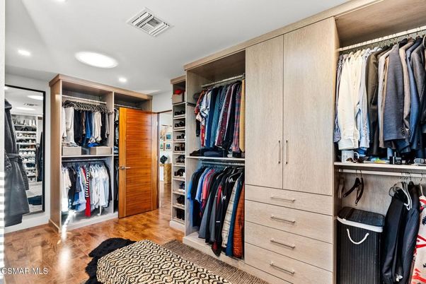 Interior, Recessed Lighting, Walk-in Closets, Wood Texture Flooring