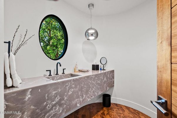 Bathroom, Interior, Pendant Lights, Wood Texture Flooring