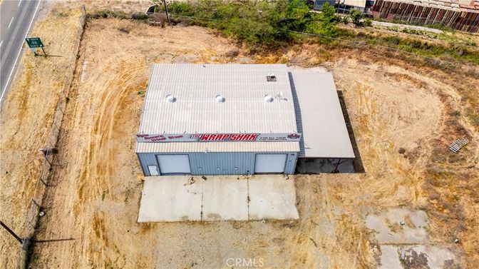 Exterior, Drone