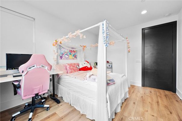 Bedroom, Home Office, Interior, Recessed Lighting, Wood Texture Flooring