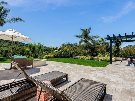 Backyard, Exterior, Hot Tub