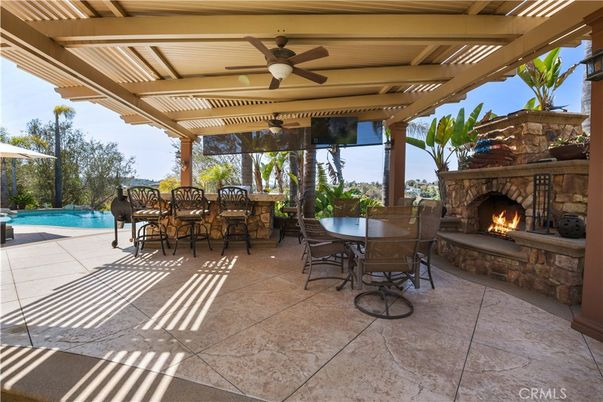 Exterior, Fireplace, Pool
