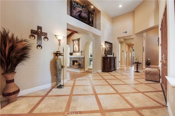 Fireplace, Interior, Recessed Lighting
