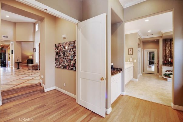 Interior, Recessed Lighting, Wine Storage, Wood Texture Flooring