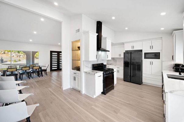 Dining room, Interior, Kitchen, Recessed Lighting, Wood Texture Flooring