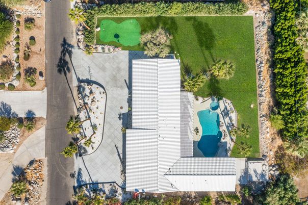 Exterior, Drone