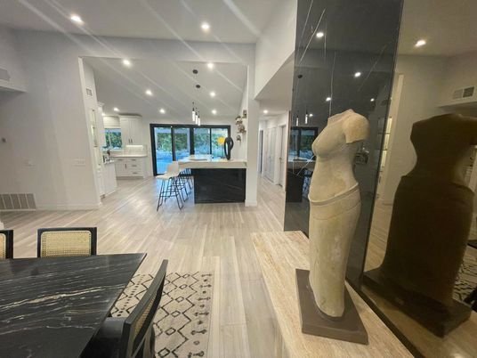 Dining room, Interior, Kitchen, Pendant Lights, Recessed Lighting, Wood Texture Flooring