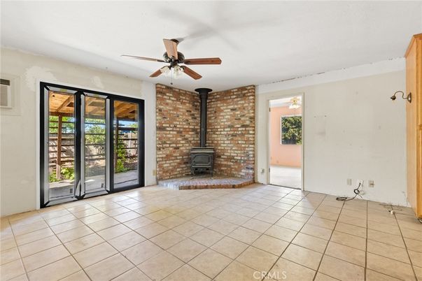 Empty room, Fireplace, Interior, Stone Walls