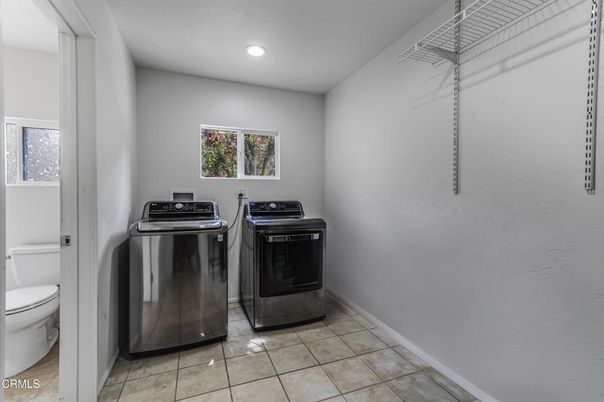 Interior, Recessed Lighting, Washer